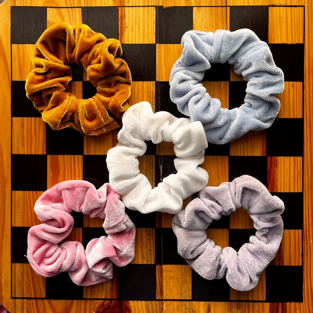 Urban Outfitters Velvet Scrunchie Set